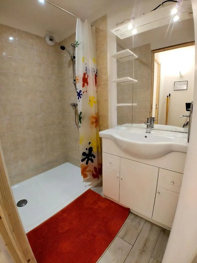 Hostel Les Cordees Liees Albi Frankreich